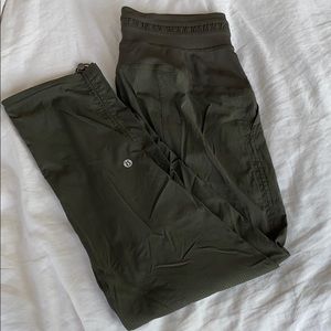 Army green lululemon cropped joggers